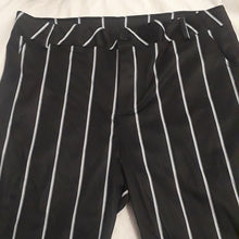 Cargar imagen en el visor de la galería, Pantalon Tissu soie Size L
