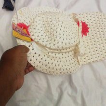 Cargar imagen en el visor de la galería, Valise + chapeau
